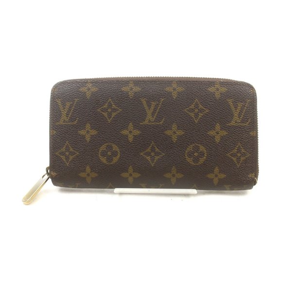 Louis Vuitton Handbags - Authentic Louis Vuitton Monogram Zippy Wallet